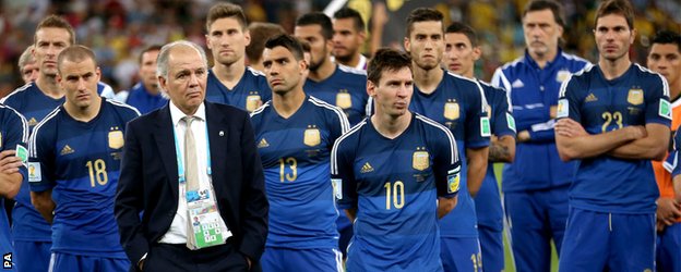 Argentina's dejected players after losing the 2014 World Cup final to Germany
